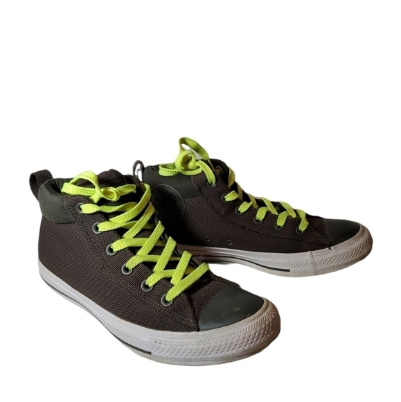 Converse Chuck Taylor All Star Sneakers 7M - Picture 1 of 8